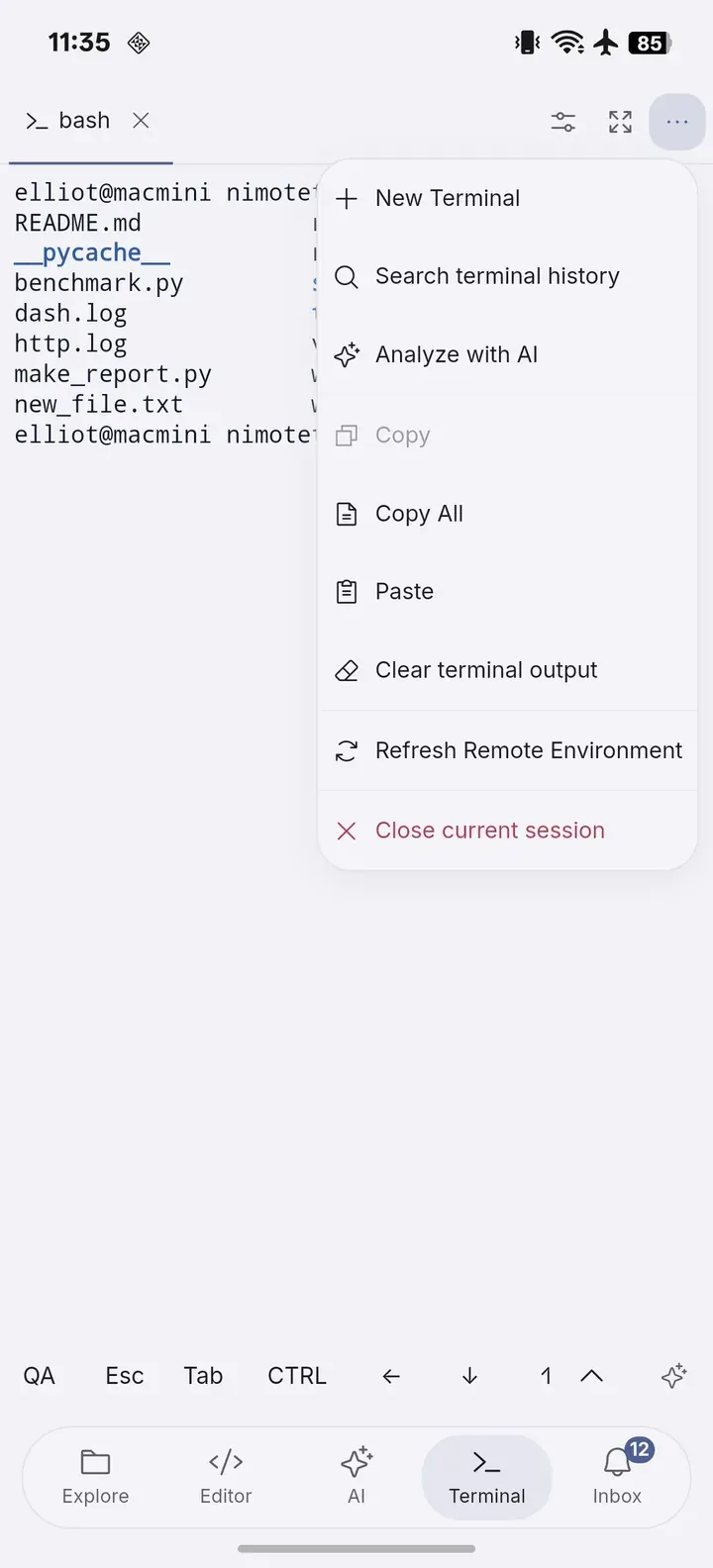 Acciones de sesión, incluidas Analyze with AI y Refresh Remote Environment.